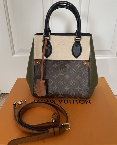 Louis vuitton tote pm - tote,