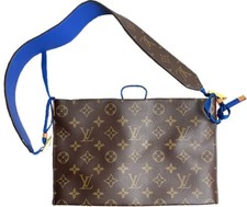 Pochette Louis Vuitton