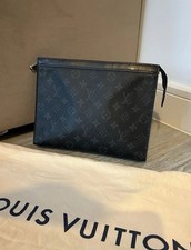 Pochette Louis Vuitton Voyage